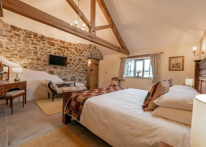 18Th Century Renovated Barn In Beautiful Devon Countryside
